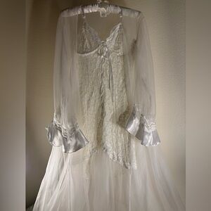 Frederick’s of Hollywood White Lace Nightgown with Sheer Overlay Robe